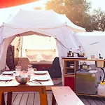 Domo Camp - Glamping Camp Tente de luxe