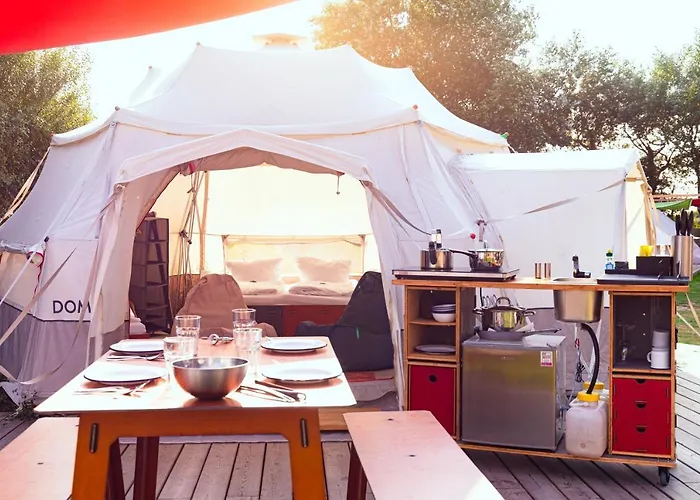 Domo Camp - Glamping Camp Luxe tent